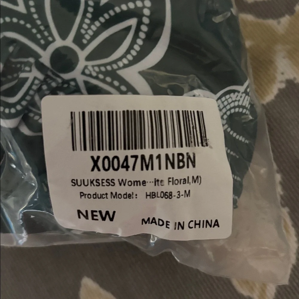 NWT Green Floral Tummy Control One-Piece Swimsuit - Picture 4 of 5